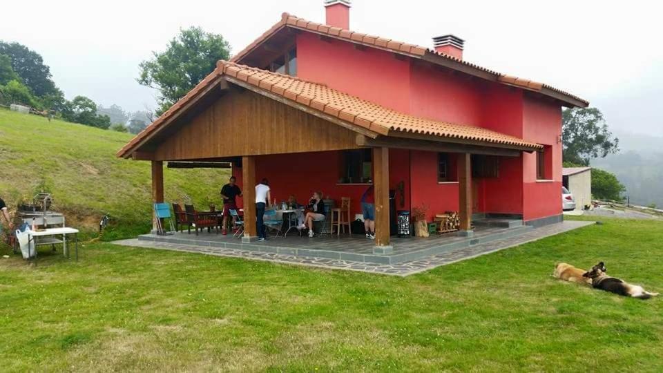 Villa La Casita De Titi Pravia Exterior foto